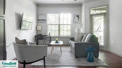 10800 Lakeline Blvd in Austin, TX - Building Photo - Building Photo