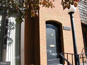 10865 Deborah Dr in Potomac, MD - Building Photo - Building Photo