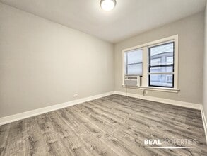 705 W Brompton Ave, Unit 1 in Chicago, IL - Building Photo - Building Photo