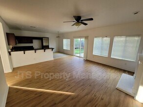 11785 Rose Wind Ct in Rancho Cordova, CA - Building Photo - Building Photo