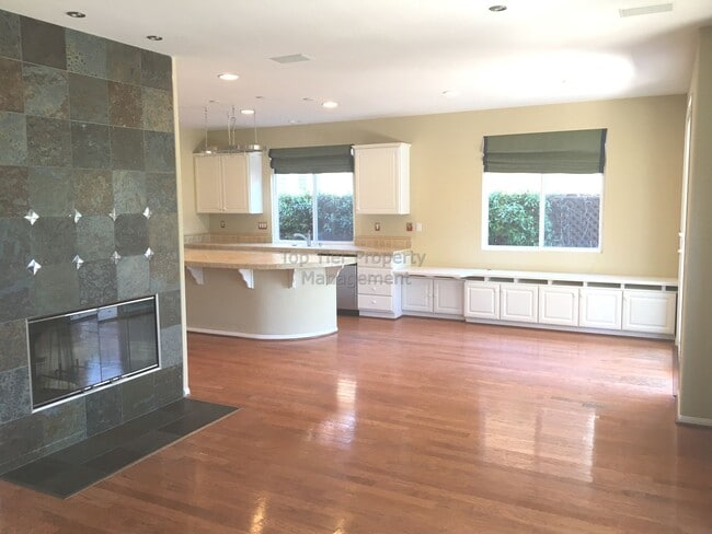 3762 Caldera Pl in Carlsbad, CA - Building Photo - Building Photo