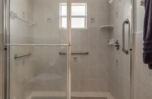 1395 Harwick St SW in Palm Bay, FL - Building Photo - Building Photo