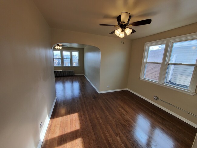 5132 W Parker Ave in Chicago, IL - Building Photo - Building Photo