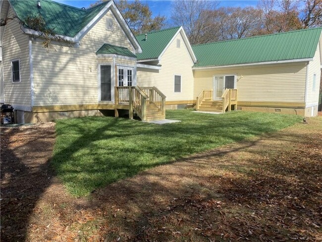 610 Rock Springs Rd in Grayson, GA - Building Photo - Building Photo