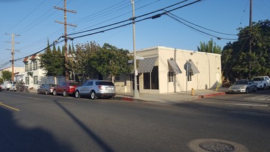 2630-2634 E 4th St in Long Beach, CA - Building Photo - Building Photo