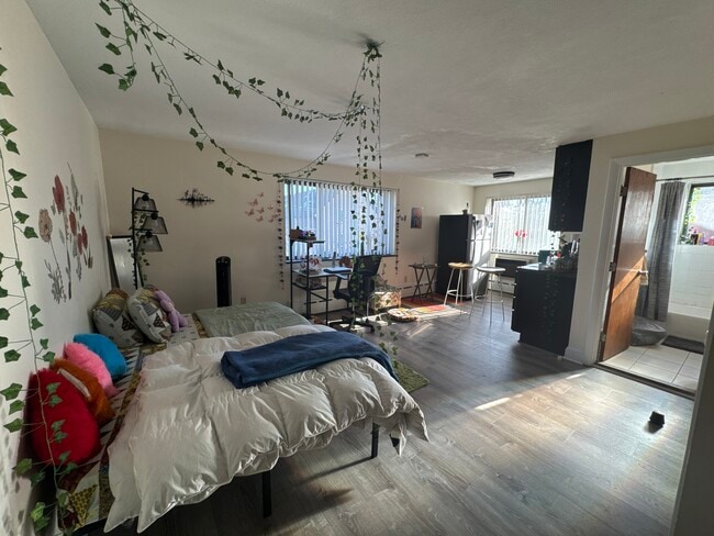 5 Chester St, Unit 6