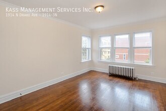 1914 N Drake Ave-Unit -1914-3N in Chicago, IL - Building Photo - Building Photo