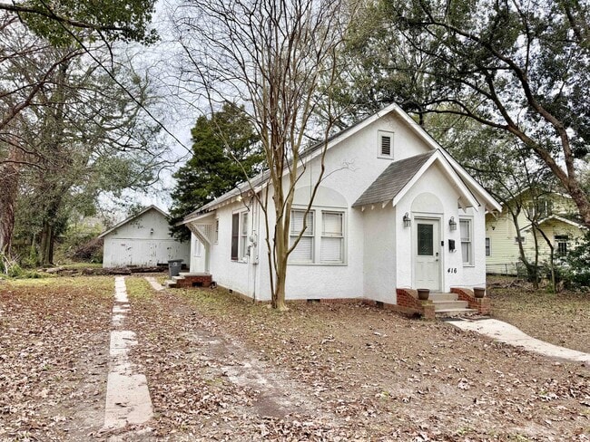 property at 416 East Dr