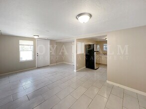 1615 Evans Ave in Ft. Myers, FL - Building Photo - Building Photo