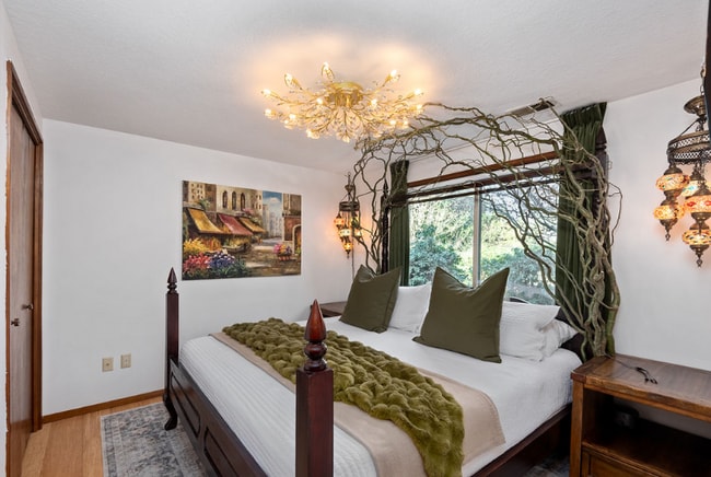 16305 NE Fargo Ct in Portland, OR - Building Photo - Building Photo