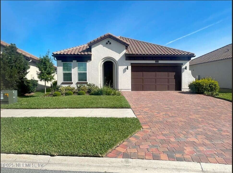 2489 Caprera Cir in Jacksonville, FL - Building Photo