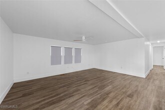 4685 Kahlua Ln in Bonita Springs, FL - Building Photo - Building Photo