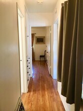 10720 Hortense St in Los Angeles, CA - Building Photo - Building Photo