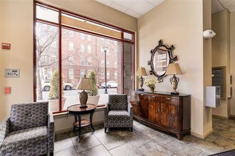 126 Dudley St-Unit -101 in Jersey City, NJ - Building Photo - Building Photo