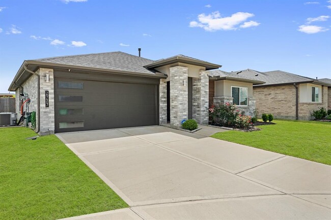 property at 29407 Ella Larchmont Ct