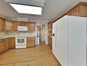 1610 Polte Ln in Knoxville, TN - Foto de edificio - Building Photo