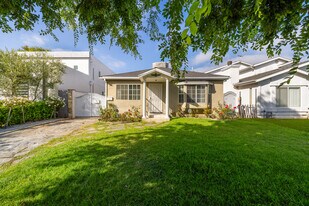 1732 S Carmelina Ave in Los Angeles, CA - Building Photo