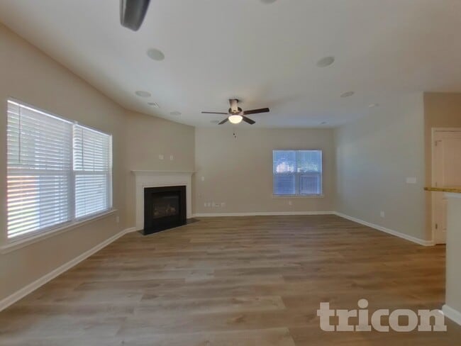 234 Chestnut Oak Ln in West Columbia, SC - Building Photo - Building Photo