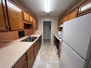 661-663 Center Pl in Auburn, AL - Building Photo - Building Photo