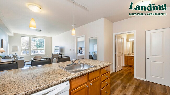 5101 25th Ave NE-Unit -C340.846471 in Seattle, WA - Building Photo - Building Photo