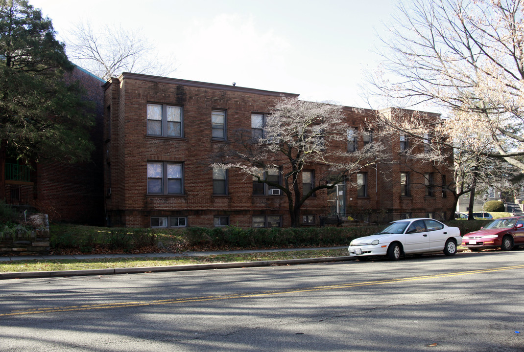 The Khiel in Washington, DC - Building Photo