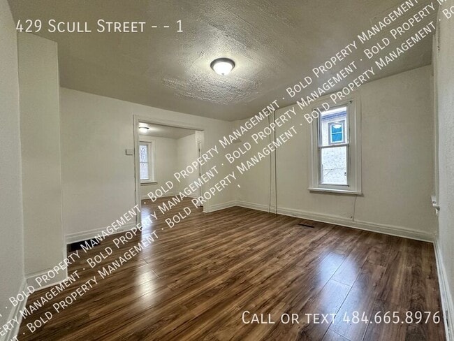 property at 429 Scull St