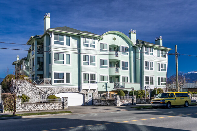 The Ivy Green in Chilliwack, BC - Building Photo - Building Photo