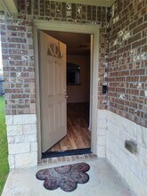 9122 Georgio Dr in Houston, TX - Building Photo - Building Photo