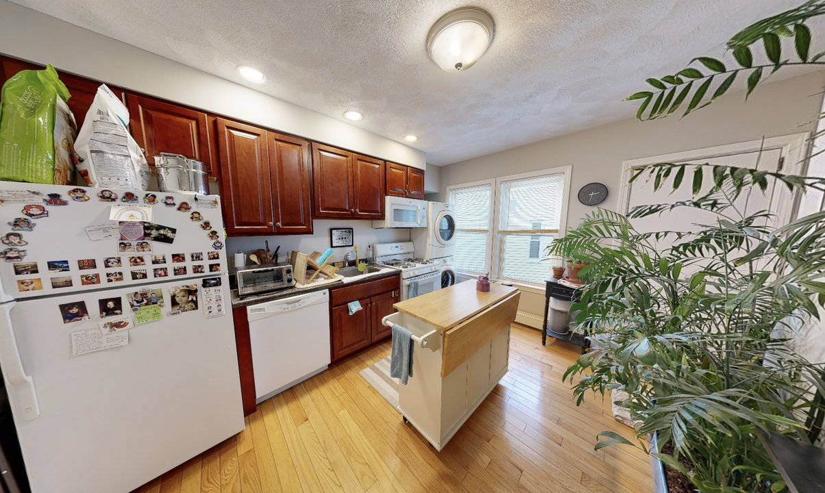 46 Portsmouth St in Cambridge, MA - Building Photo