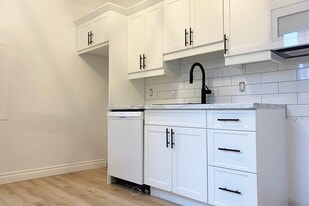 55 Carmarthen St in Saint John, NB - Building Photo