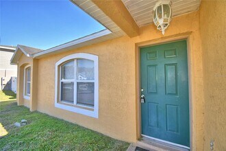 1060 Dudley Dr in Kissimmee, FL - Building Photo - Building Photo