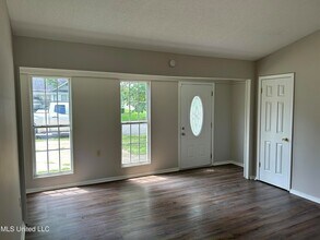 3434 Laurelwood Dr in Horn Lake, MS - Building Photo - Building Photo