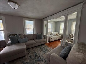 274 Waterman Ave in Smithfield, RI - Building Photo