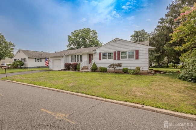 77 Irvington Ave in Franklin Township, NJ - Building Photo - Building Photo
