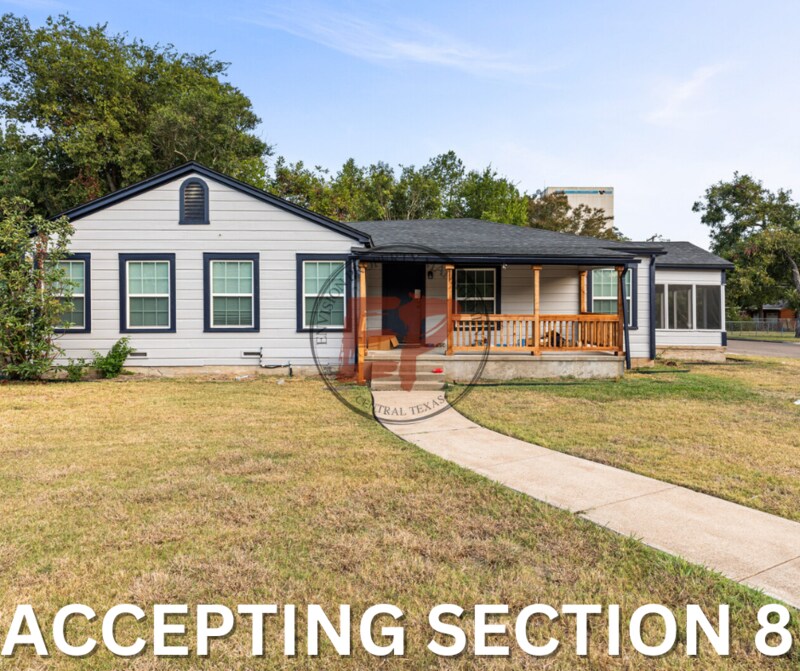 3201 Live Oak Ave in Waco, TX - Foto de edificio