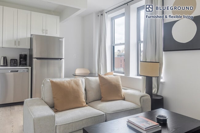 property at 45 W 81st St