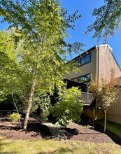 4 Cedar Ln in Morristown, NJ - Building Photo - Building Photo