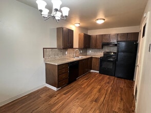 Madison Grove Apartments in Ogden, UT - Building Photo - Building Photo