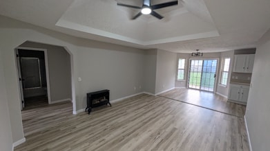 2302 W Olive St in Springfield, MO - Building Photo - Building Photo