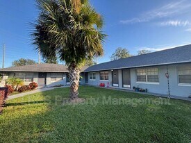 1031 Columbia Ave in St. Cloud, FL - Building Photo