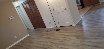 1379 Terry Dr in Reynoldsburg, OH - Building Photo - Building Photo