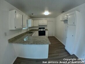 1044 Richmond Dr in Schertz, TX - Building Photo - Building Photo