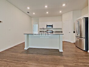 4385 Seven Canyons Dr in Kissimmee, FL - Building Photo - Building Photo