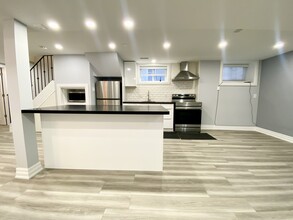 1001 Cosburn Ave. in Toronto, ON - Building Photo - Building Photo