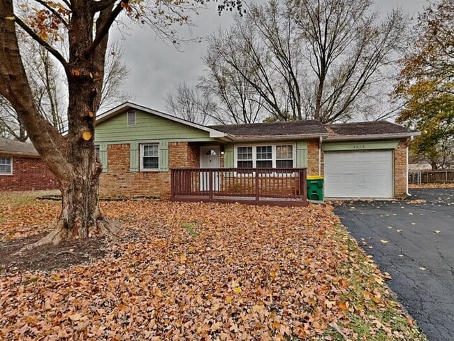 property at 4418 Windsor Rd