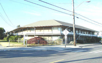 Sea Cliff Manor Apartments