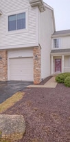 4474 Hilltop Dr in Loves Park, IL - Building Photo
