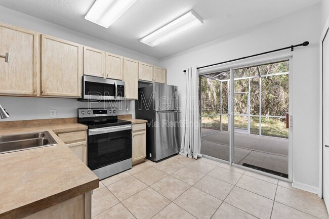 property at 5873 Fishhawk Ridge Dr