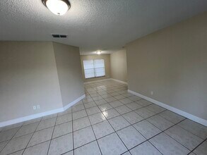 2342 Cilantro Dr in Orlando, FL - Building Photo - Building Photo