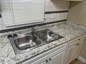 7438 St Johns Rd in Land O Lakes, FL - Building Photo - Building Photo